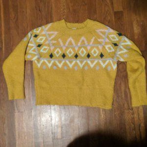 a.n.a A new day Yellow crewneck Sweater (Free with purchase)